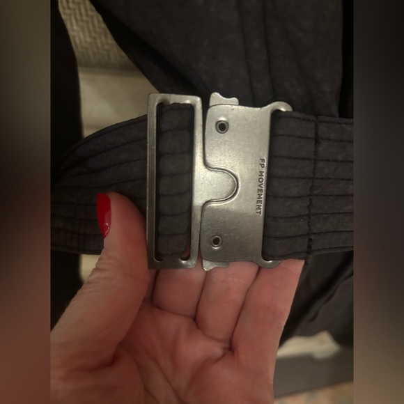 Free People Movement Women's Utility Tricked Out Trek Puffer Jacket NWT Large - Picture 9 of 12